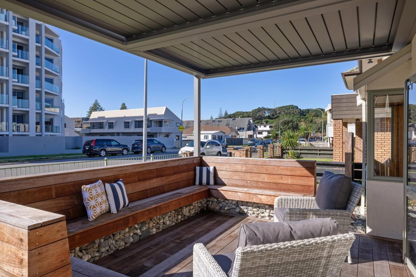 Villa The Iconic Kiwi Bach, Full Site Downtown Mount Mount Maunganui Exterior foto