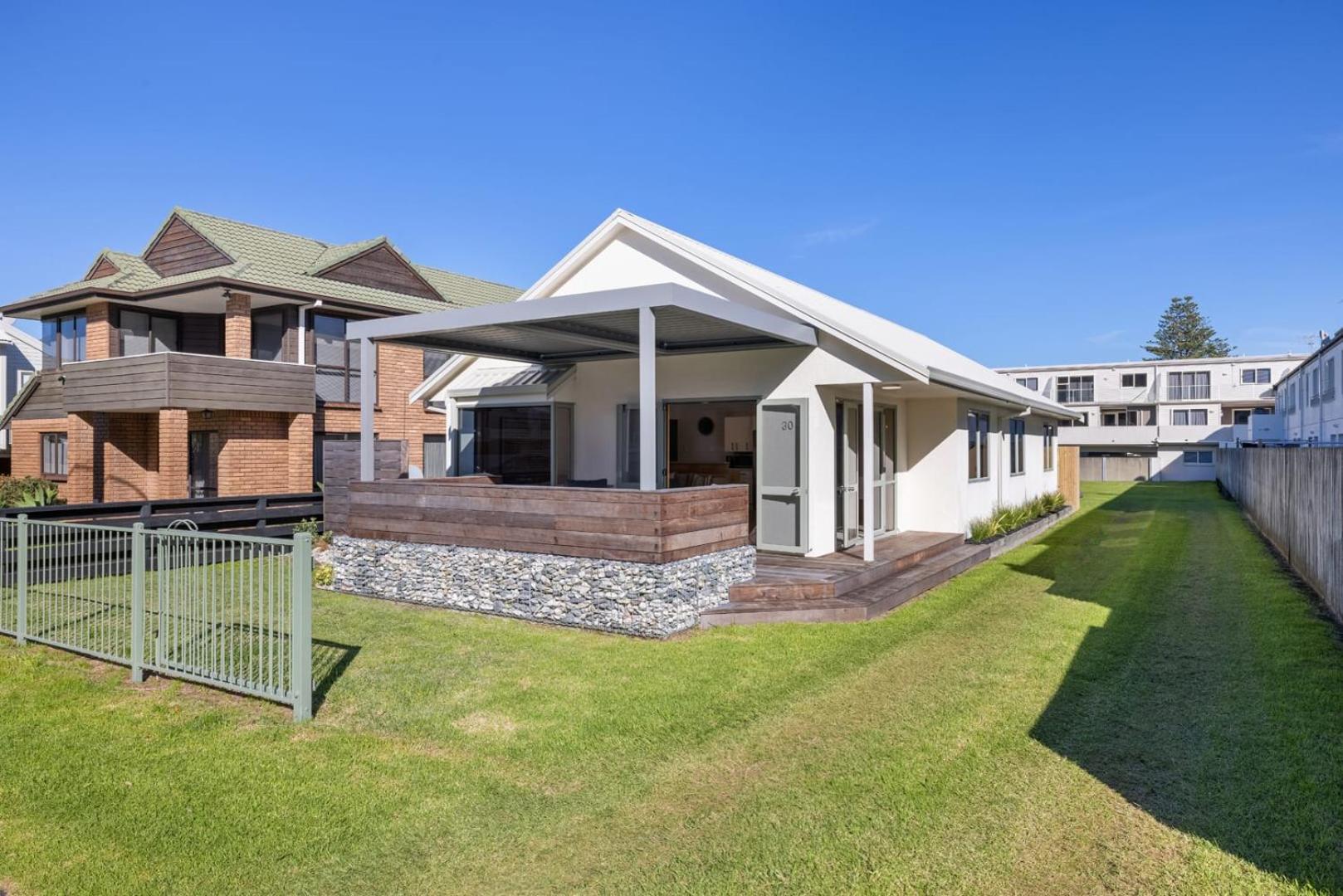 Villa The Iconic Kiwi Bach, Full Site Downtown Mount Mount Maunganui Exterior foto